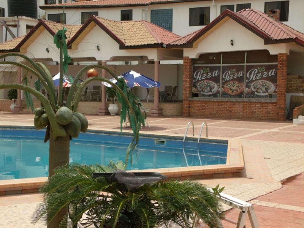 True Vine Hotel Kumasi Esterno foto